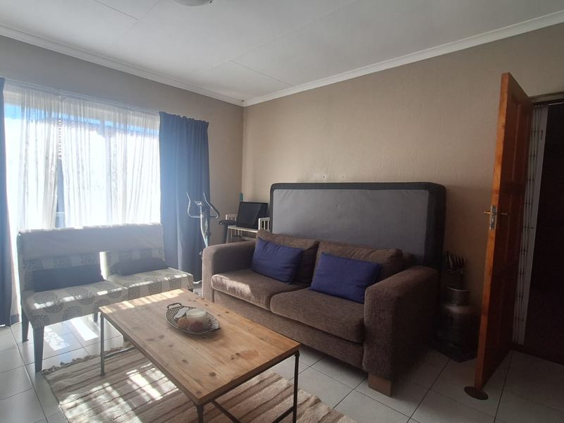 Lovely 2 Bedroom Apartment in Northgate - Photo 4