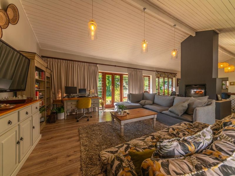 Furnished 4 Bedroom house to rent - Photo 4