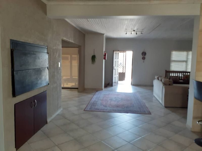 STUNNING HOUSE WITH SEA VIEW FOR SALE IN HENTIES BAY NAMIBIA – SOUTH DUNE - Photo 7