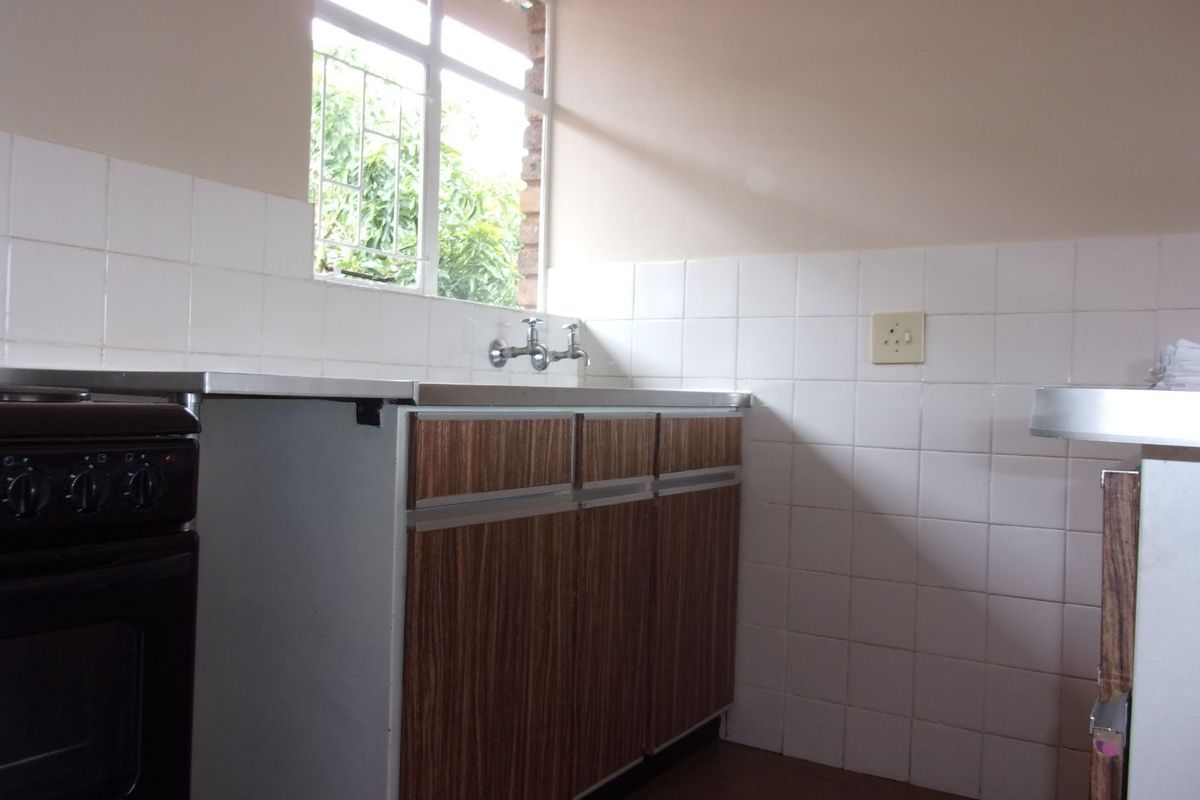 1 BEDROOM FLAT TO RENT IN PRETORIA NORTH - Photo 2