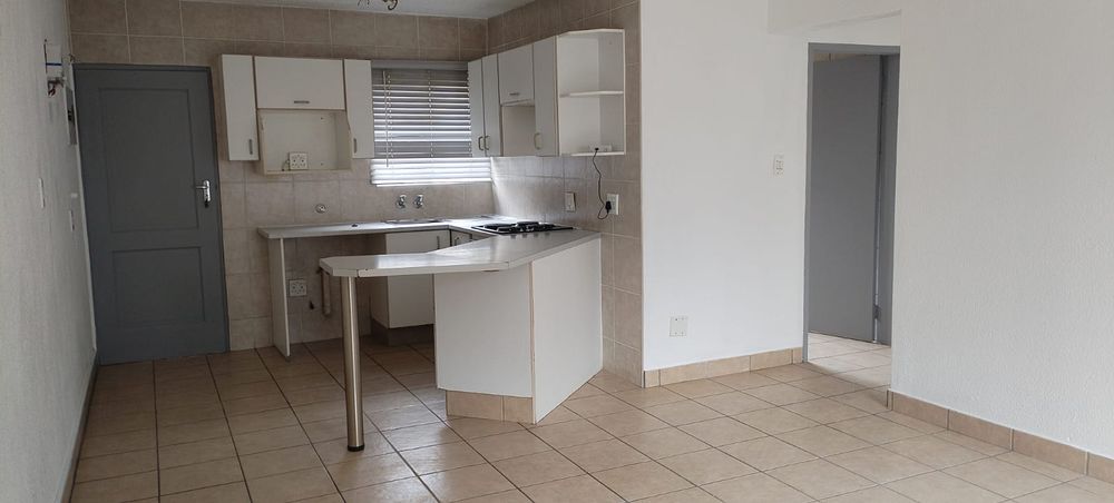 Kitchen with breakfast nook