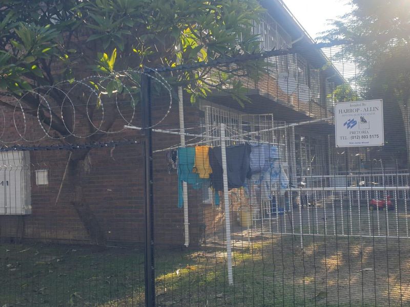 Beautiful Starter Home or Investment - Photo 3