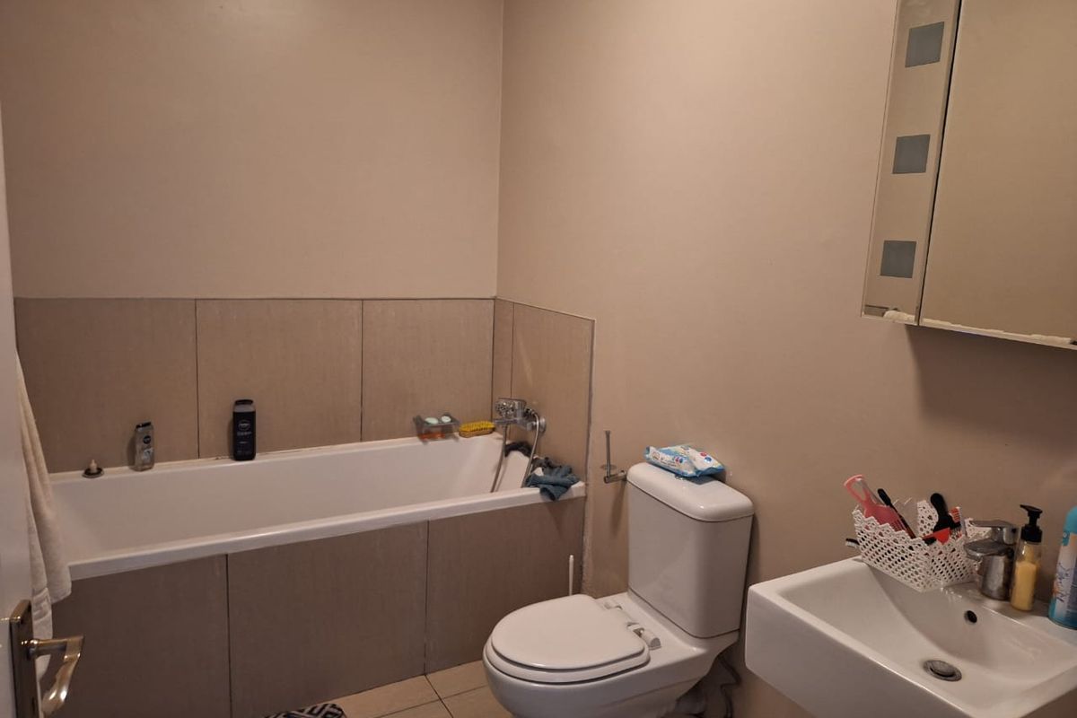 Apartment for sale, Windhoek - Photo 3