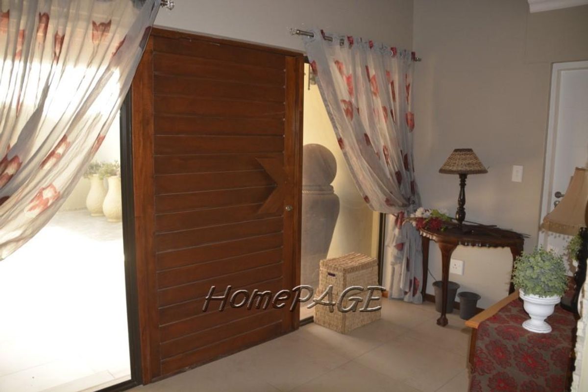 FAIRWAY ESTATES, Walvis Bay, in a quiet cul-de-sac - Photo 3