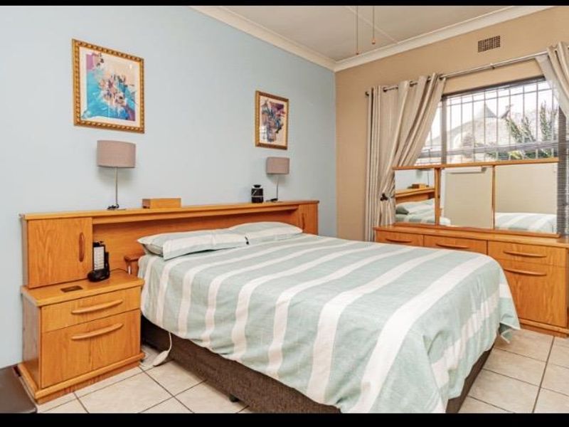 4 Bedroom House for Rent - Photo 10