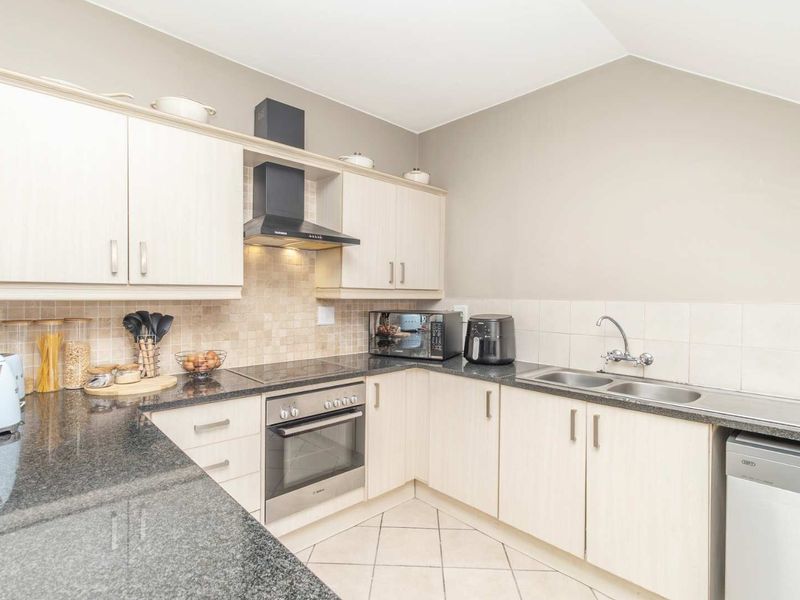 It’s just another 3-bedroom townhouse... until you realise it has everything you’ve been looking for. - Photo 7