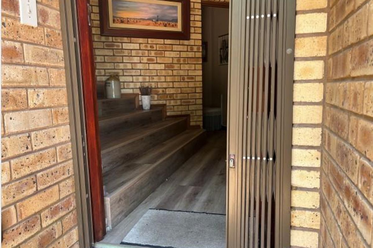 FIVE STAR FAMILY HOME WITH SOLAR AND NATURAL WATER STREAM - Photo 4