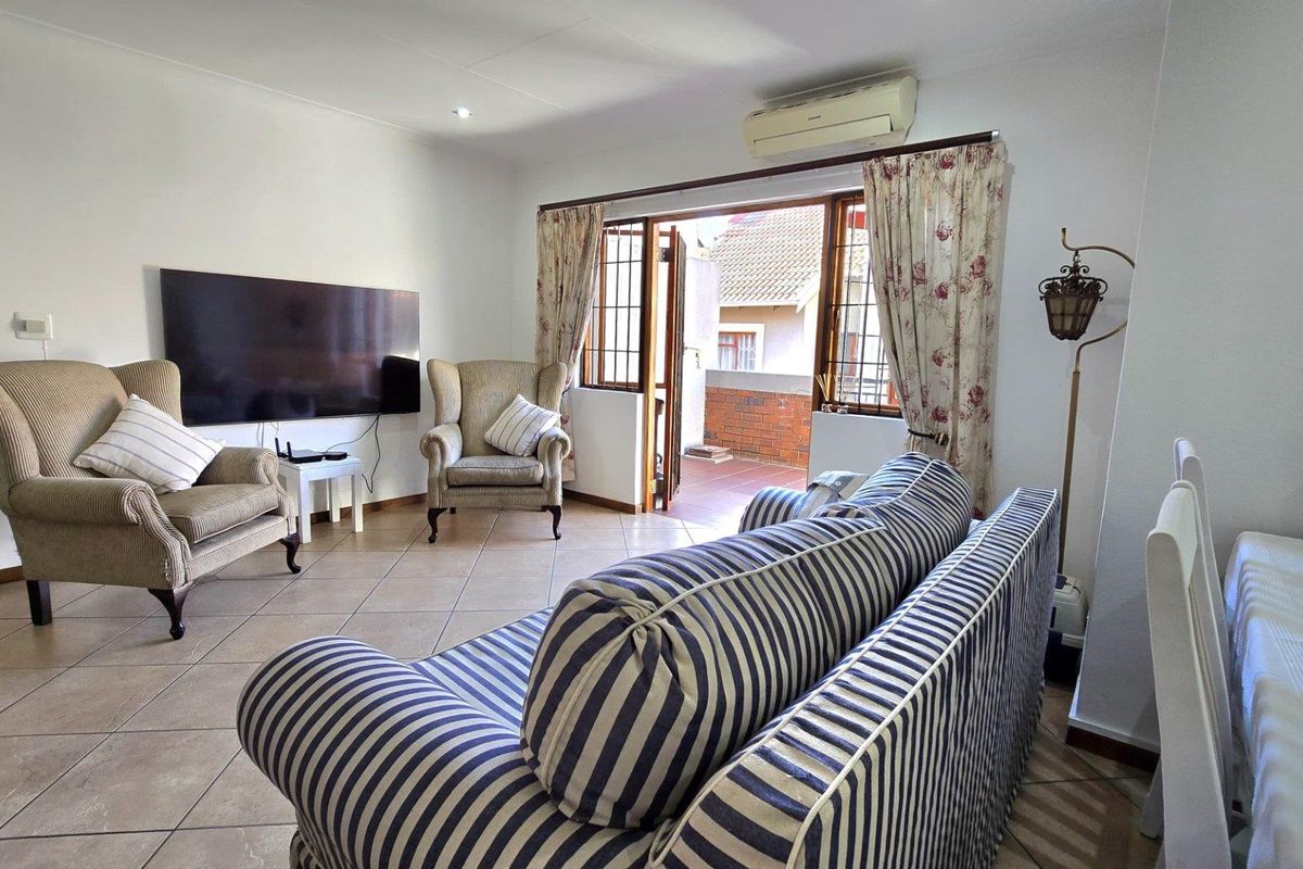 2 Bedroom Apartment / Flat for Sale in Meyersdal - Photo 5