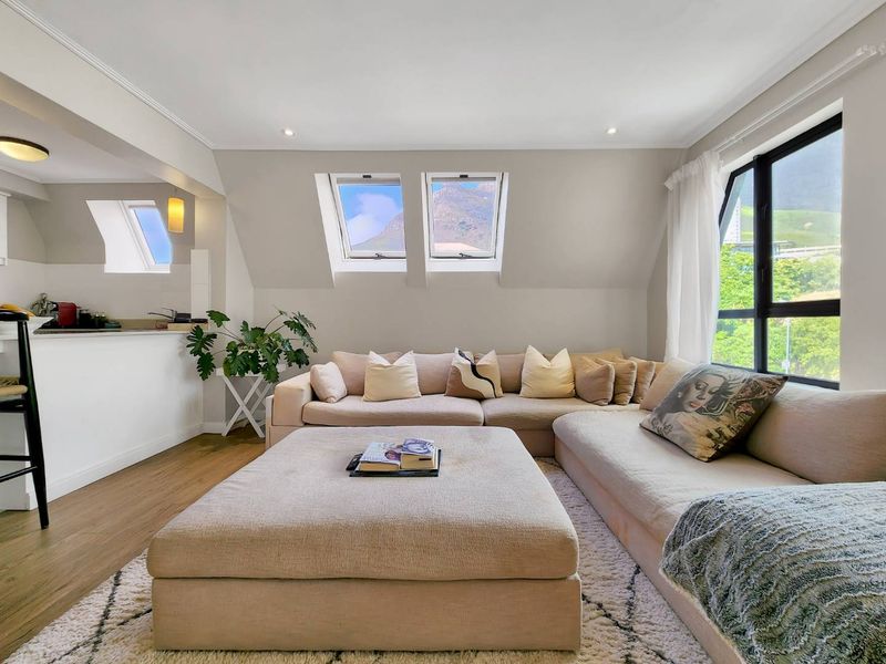 Most Magnificent 1 Bed You Will Find In Vredehoek! - Photo 8