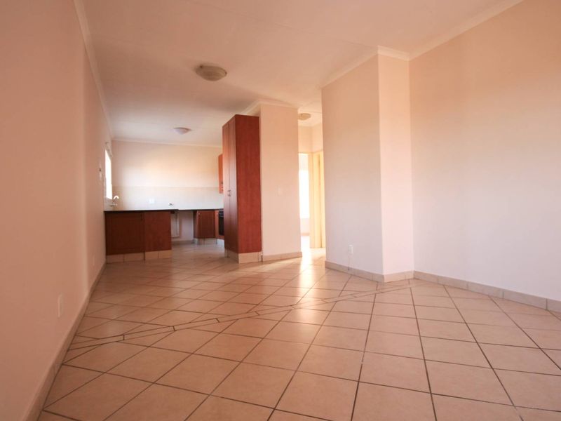 Welcome to Hazeldean - A loadshedding free area! - Photo 7