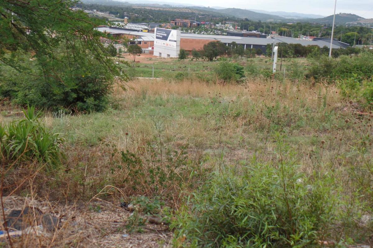Spacious vacant stand in Erasmuskloof - Photo 3