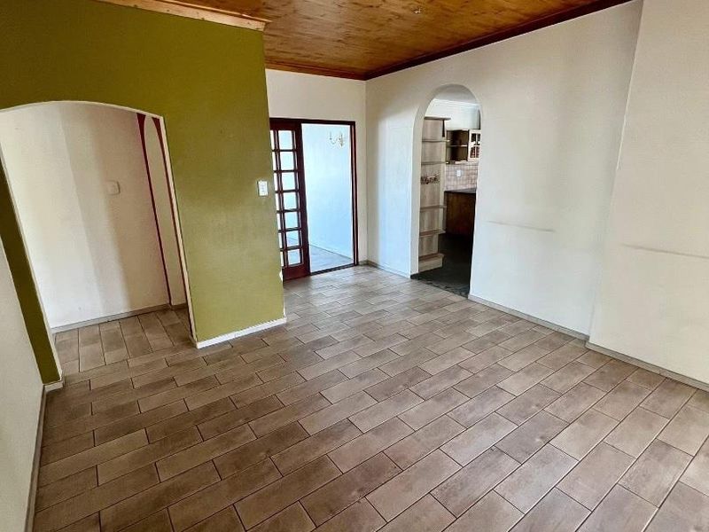 Eros- For Sale- N$5 200 000 - Photo 3