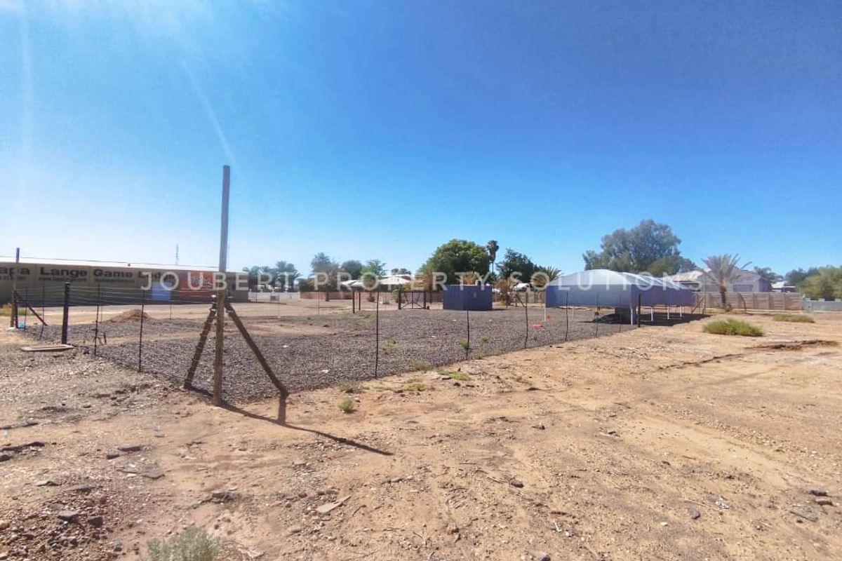 WELL-LOCATED BUSINESS ERF FOR SALE IN MARIENTAL - NAMIBIA - Photo 5