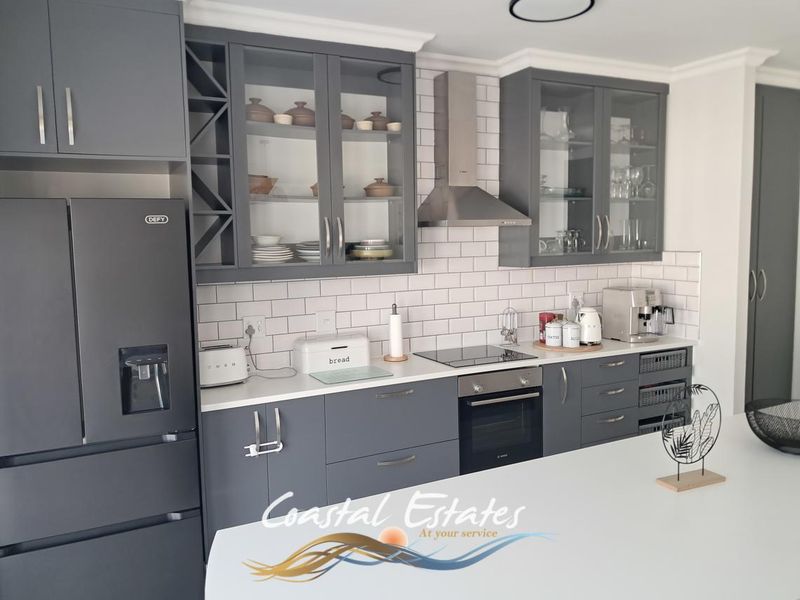Stunning 3-Bedroom Home in Extension 39, Swakopmund - Photo 8