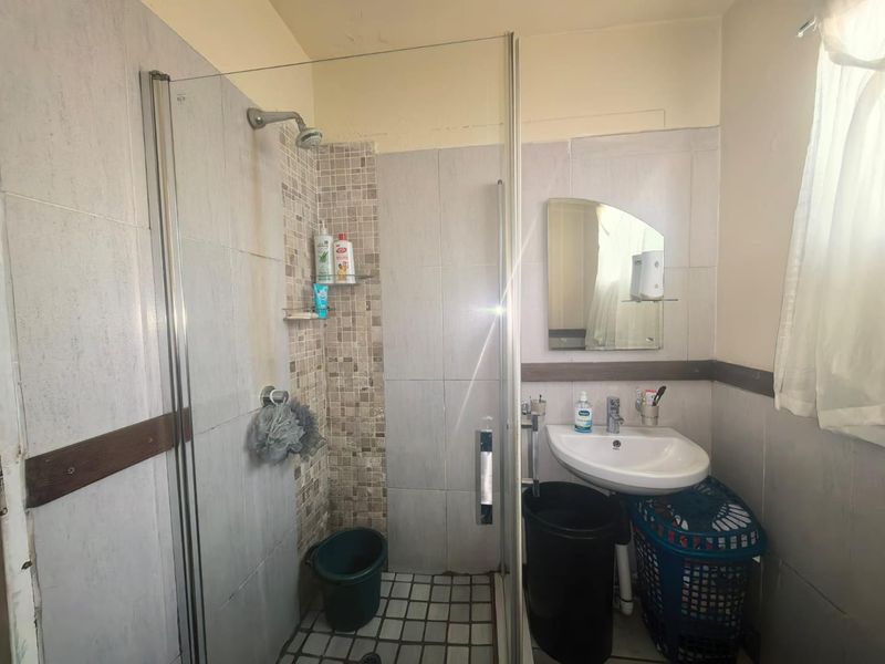 1-Bedroom Flat in Benoni Central - Photo 6
