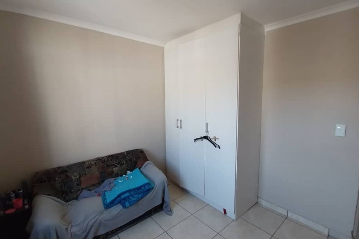 Rehoboth 2 Bedroom Flat For sale Block G - Photo 5