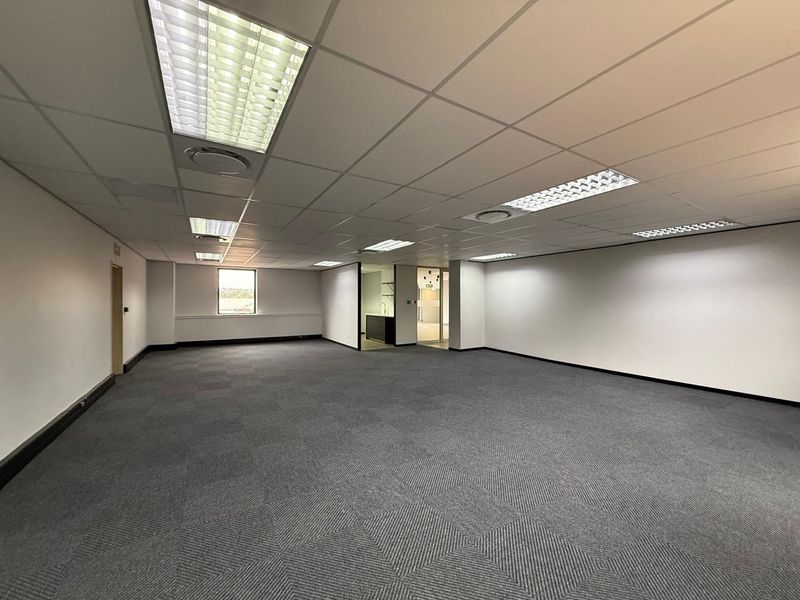 Prime Office Space Available for Immediate Lease in Sandton - Photo 6