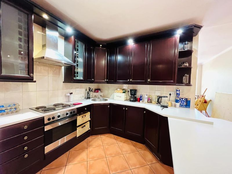 4 Bedroom House For Sale in Ludwigsdorf - Photo 10