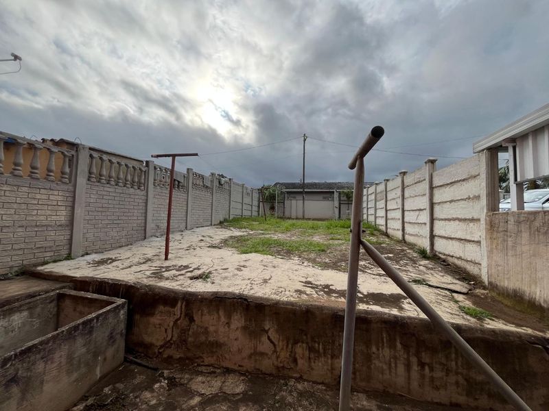 3-Bedroom Duplex For Sale in Whetstone, Phoenix - Photo 4