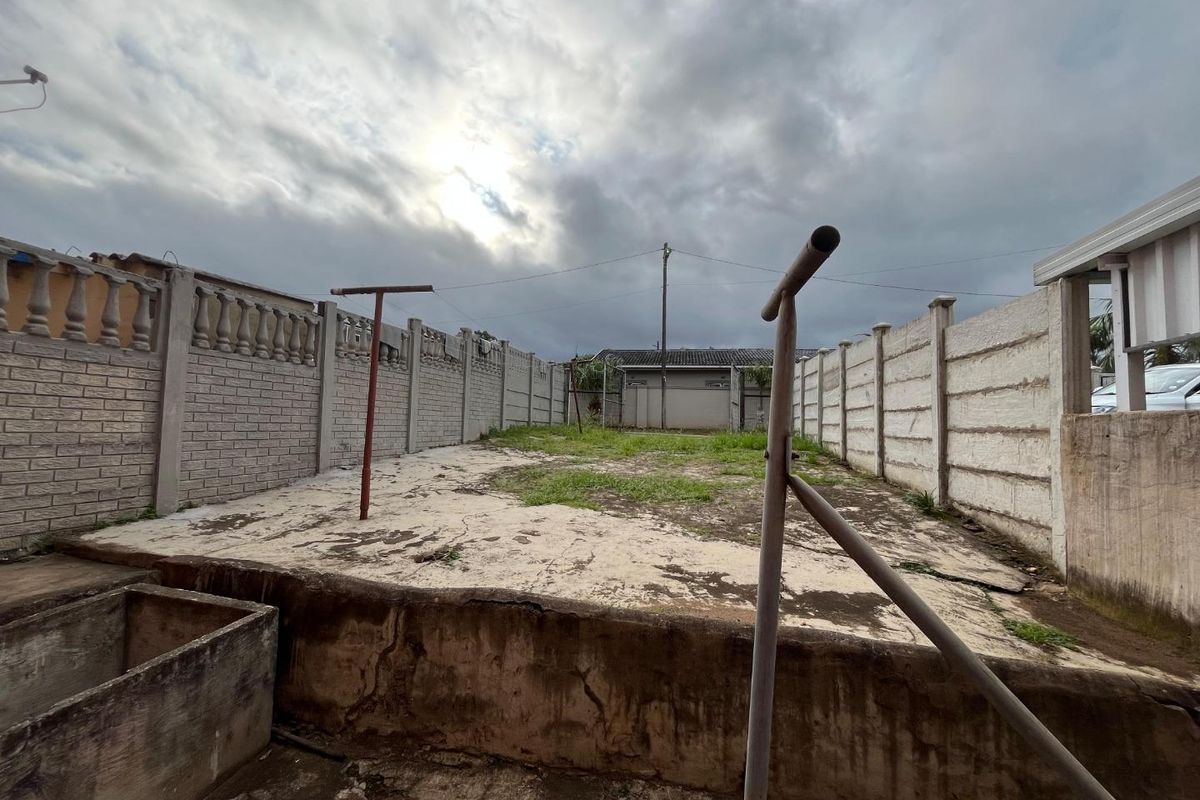 3-Bedroom Duplex For Sale in Whetstone, Phoenix - Photo 4