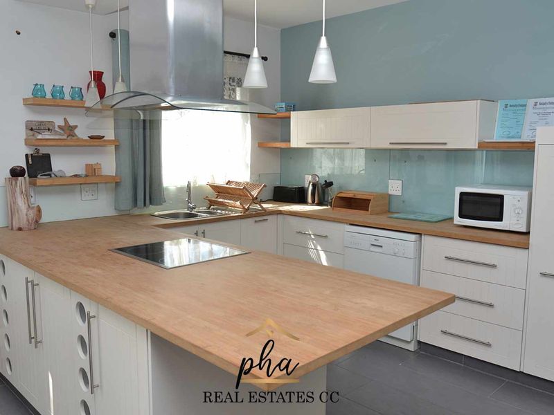 Beautiful double storey townhouse with three bedrooms for sale - Photo 10