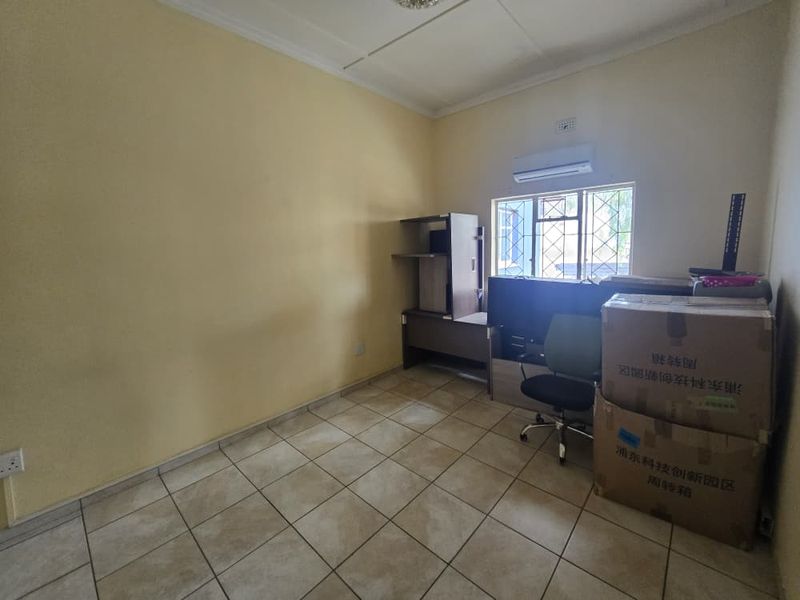WINDHOEK CENTRAL – OFFICE PROPERTY FOR SALE - Photo 2