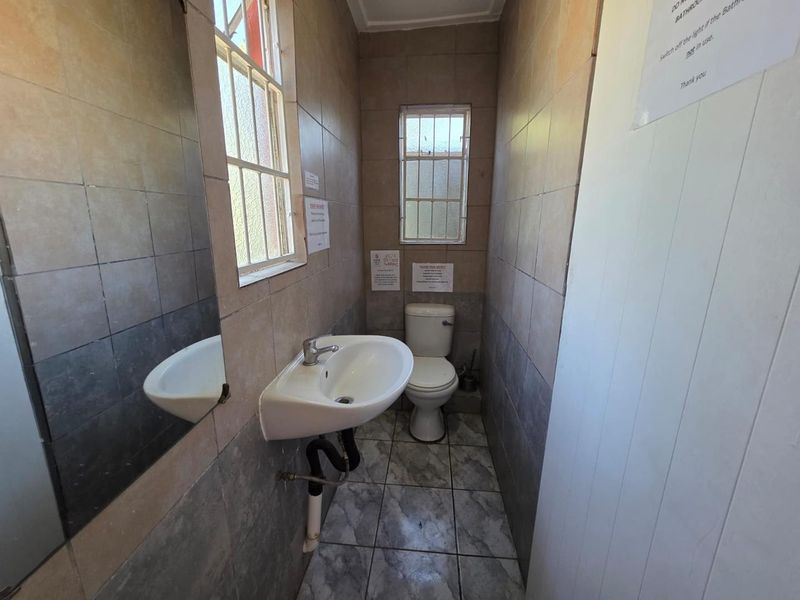 Lucrative student accomodation close to UFS - Photo 8