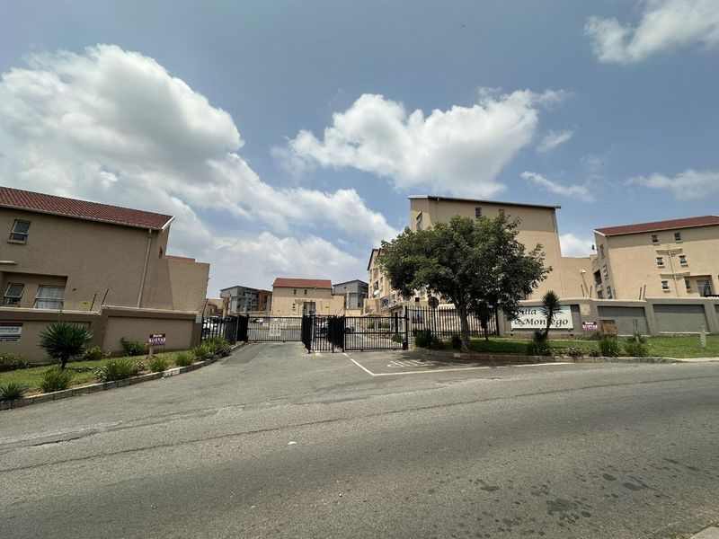 TWO BEDROOM APARTMENT IN VORNA VALLEY,MIDRAND -1 MAY 2026 - Photo 2