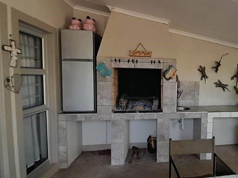 Cheaper living in Okahandja - Photo 2