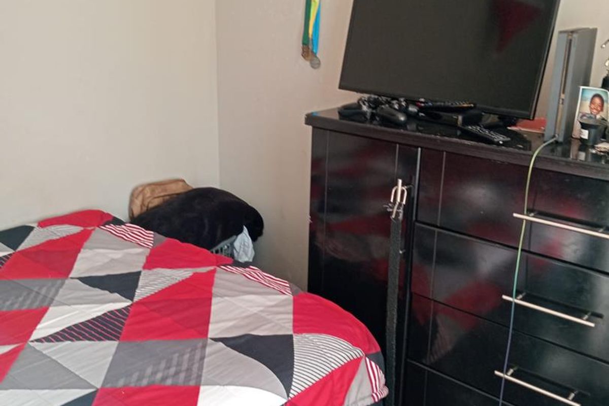 Neat property - Photo 2