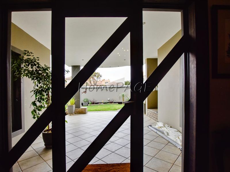 Ext 12, Swakopmund:  BEAUTIFUL 3 BEDR HOME in UPMARKET AREA - Photo 6