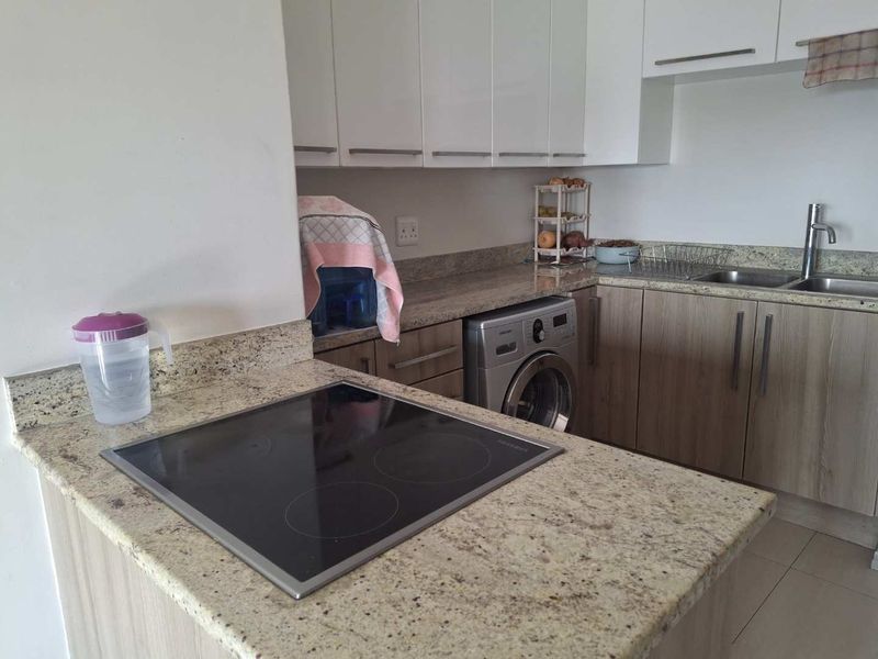 A CHARMING ONE BEDROOM FURNISHED APARTMENT - Photo 9
