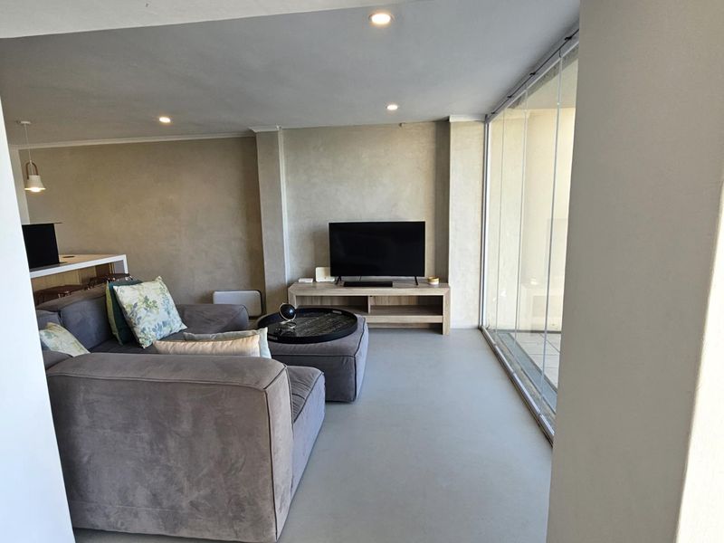 4 Bedroom Executive Apartment in Kosmos - Photo 5