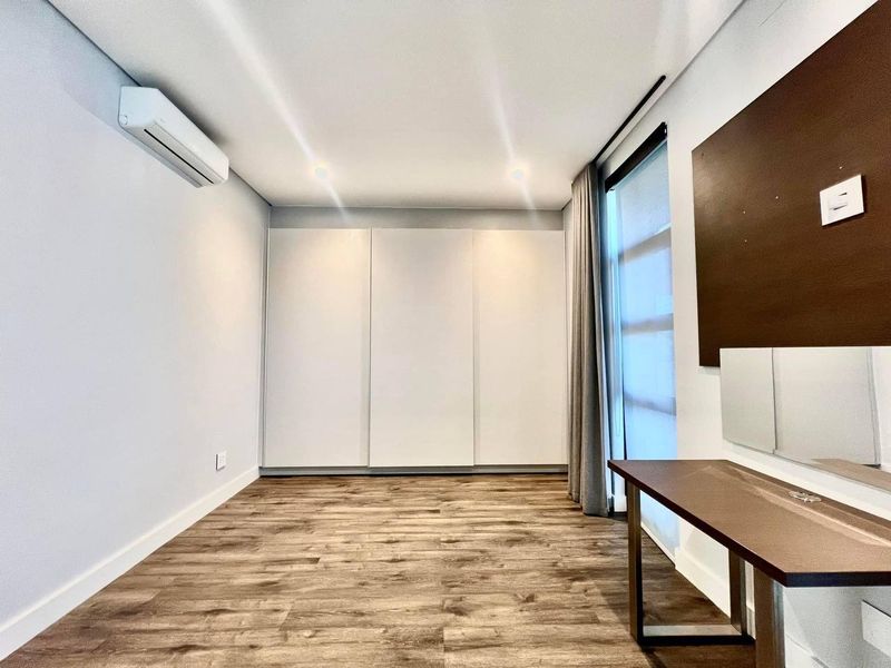 4 Bedroom House For Sale in Klein Windhoek - Photo 3