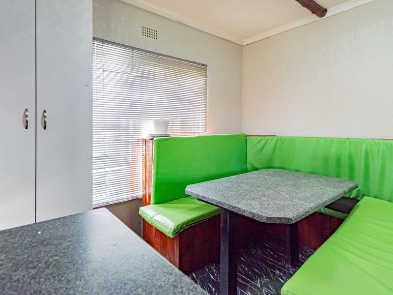 Family home for Sale - Photo 10