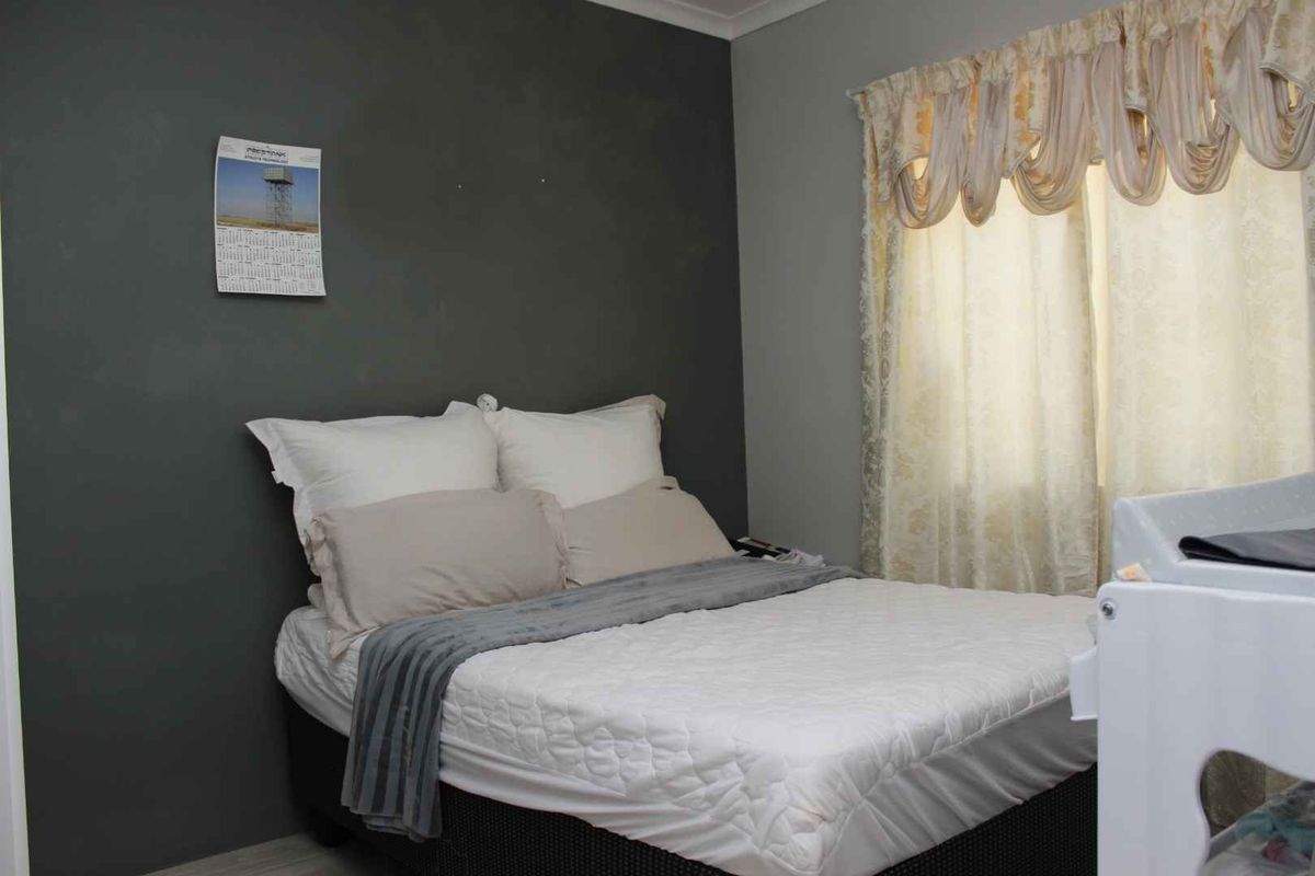 MODERN & NEWLY-BUILT APARTMENT - Photo 4