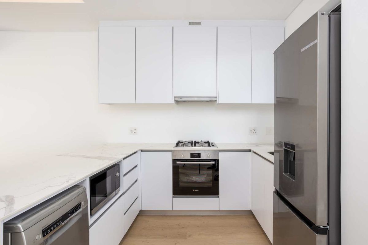 New Two-Bedroom Ground-Floor Apartment in Val de Vie Vivante Village at Val de Vie Estate - Photo 4