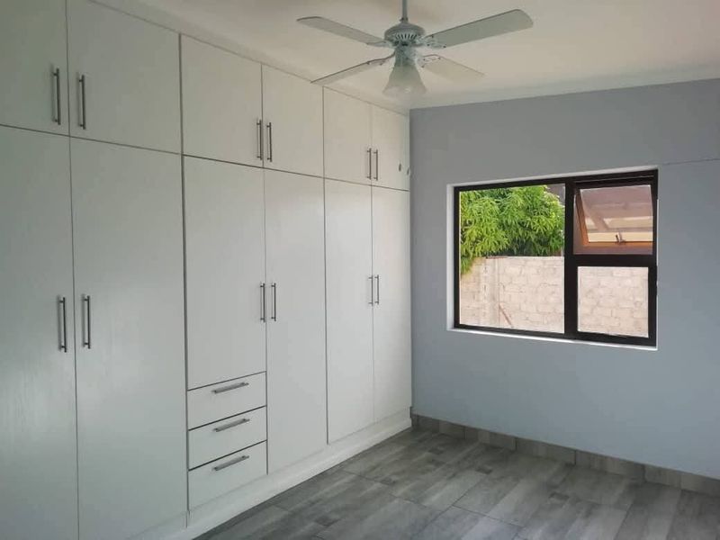 Safe & Neat Ongwediva Family House For Sale - Photo 8