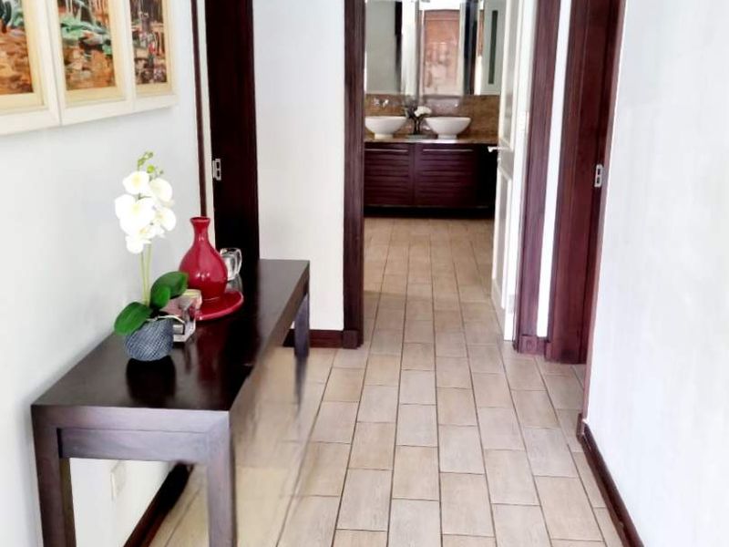 Exceptional ground floor corner unit in unbeatable position - Photo 10