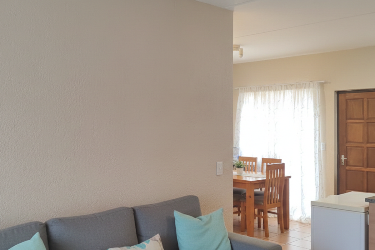 Cozy Midrand Living: Your Dream Apartment! - Photo 5
