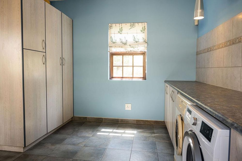 main hosue - scullary