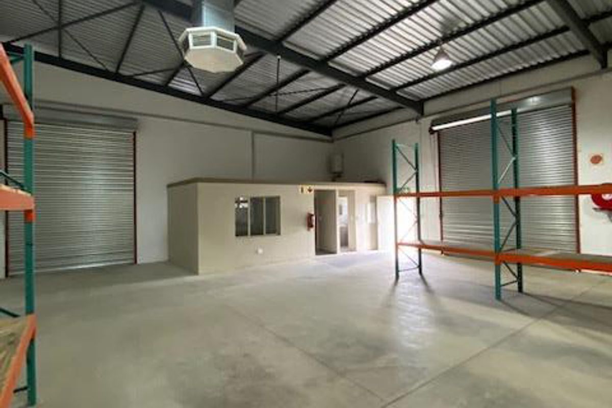 Warehouse to Let PROSPERITA - Photo 2