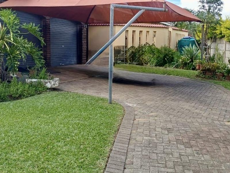 4 Bedroom house for sale in Vryheid - Photo 7