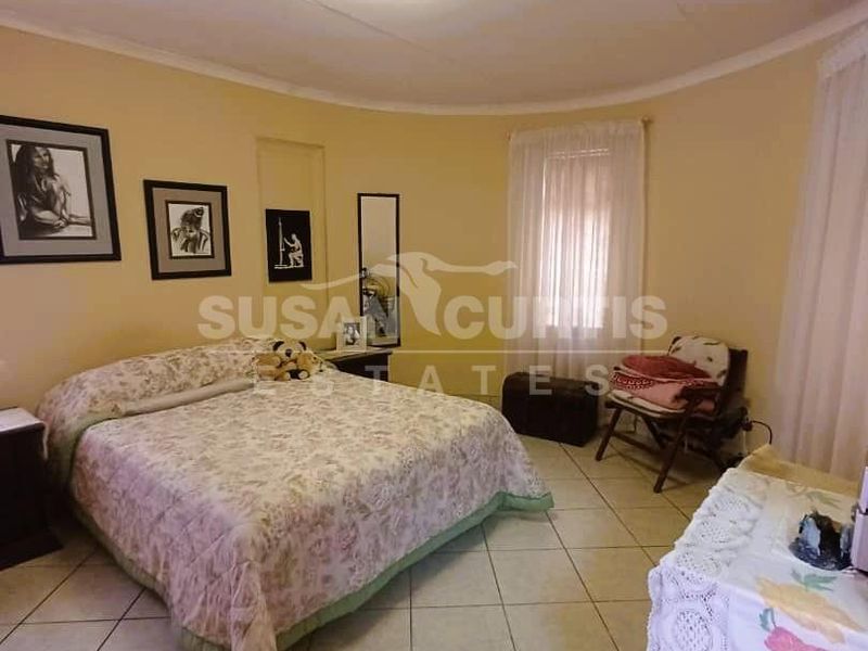 Beautiful unit in Retirement Village - Photo 3