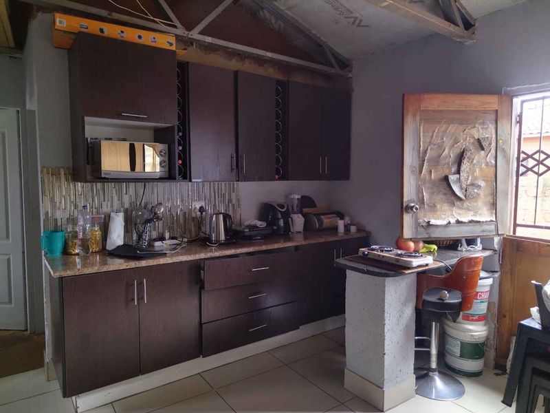 2 bedrooms house for sale in Winterveldt - Photo 2