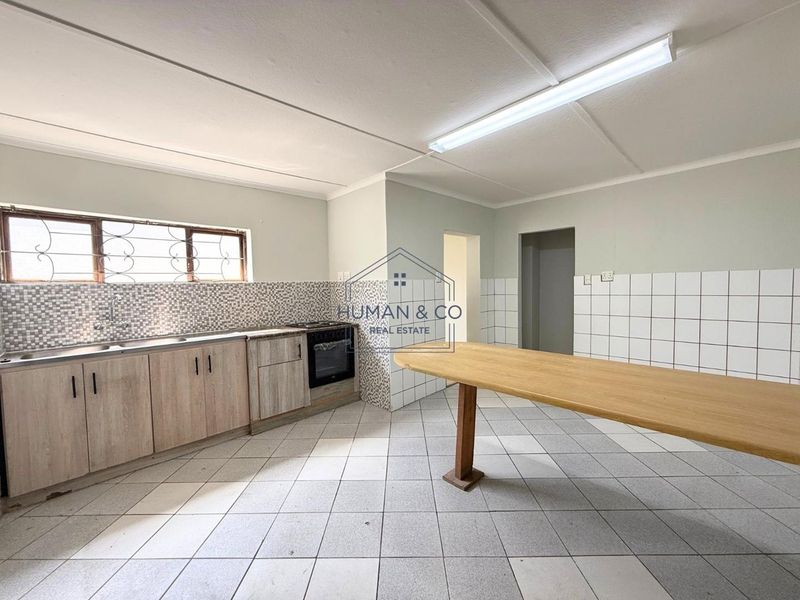 Renovated 3 Bedroom home in Narraville - Photo 3
