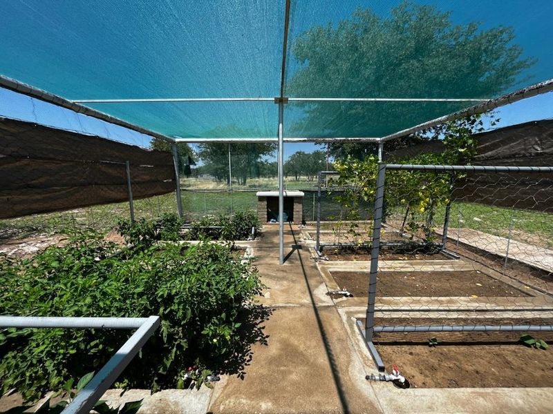 Immerse yourself in the charm of rural living – our stock farm invites you to embrace a life surrounded by nature, livestock, and the simple joys of the country - Photo 4