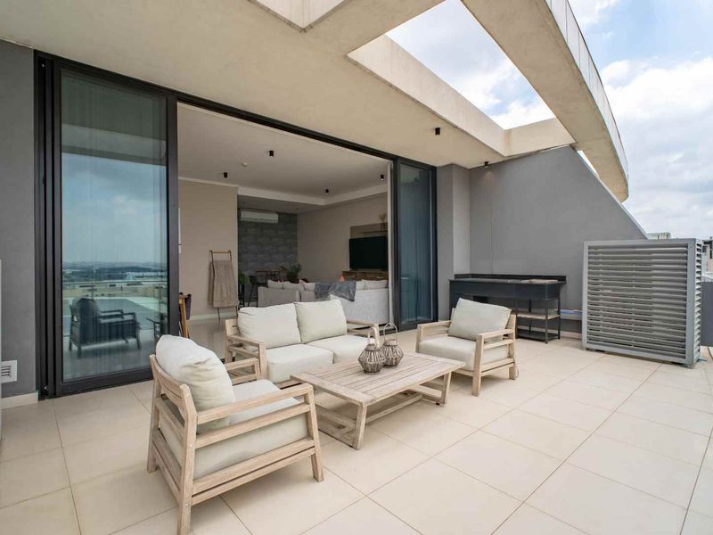 Fully Furnished 2 bedroom penthouse for sale at Ellipse - Photo 9