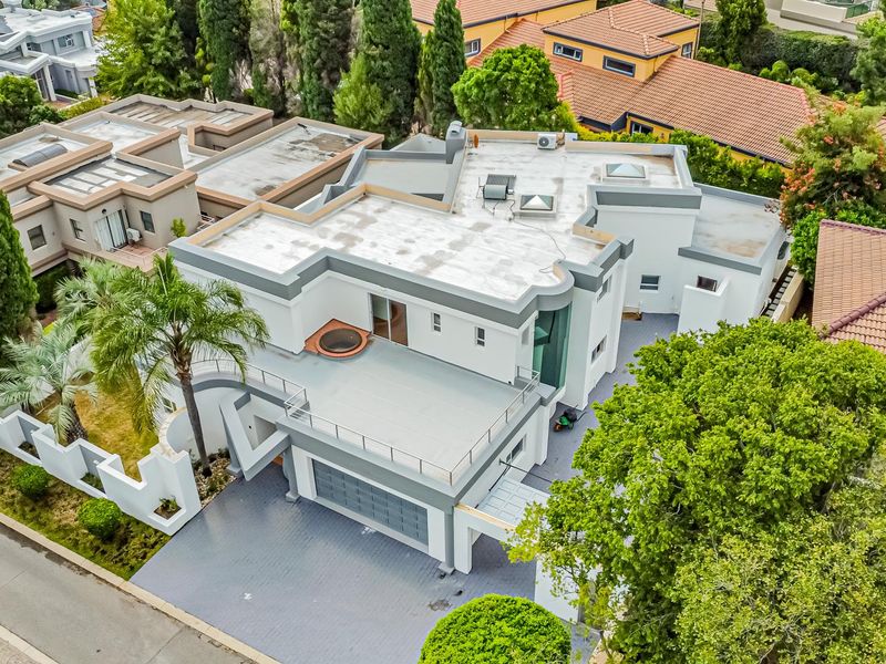 Sophisticated 5 Bedroom Family in Dainfern Golf Estate, Sandton - Photo 5
