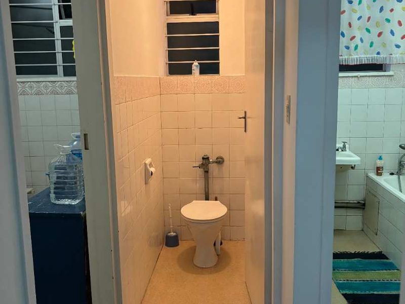 **Charming 5th Floor Apartment in Prime North Beach Location** - Photo 7